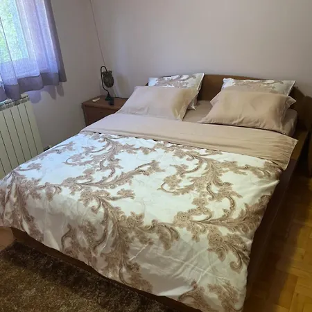 Gold Lux * Podgorica