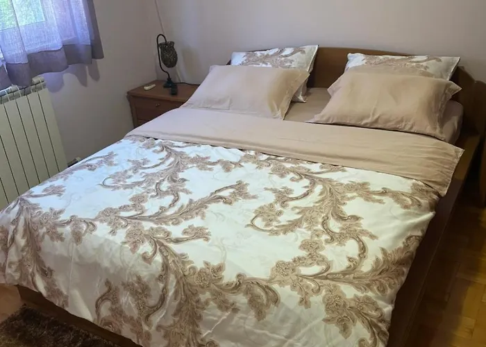 Gold Lux * Podgorica